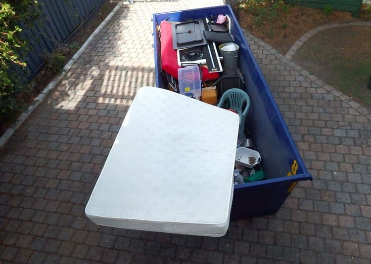 Why Most UK Skips Still End Up in Landfill—Despite Industry Progress