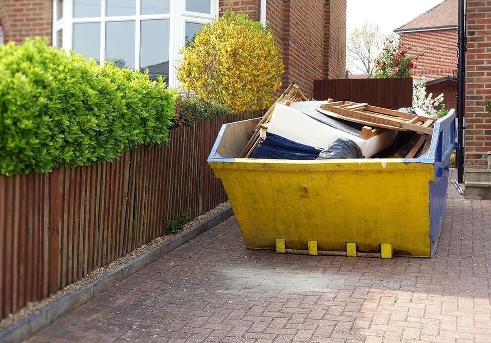 Weekend Warrior: The 48-Hour DIY Declutter with a 4-Yard Mini Skip